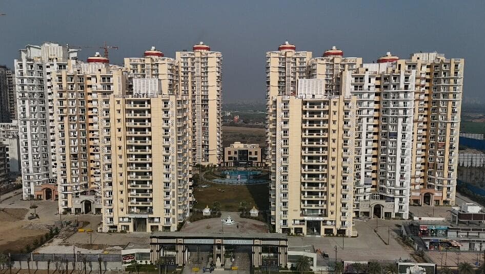 Samridhi Luxuriya Avenue Greater Noida West | Luxury Apartments for Sale image 1